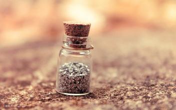 ความเร็วสูง SUS304 Economy ขวดและขวดเครื่องติดฉลากขวดอัตโนมัติสำหรับกาวสติกเกอร์