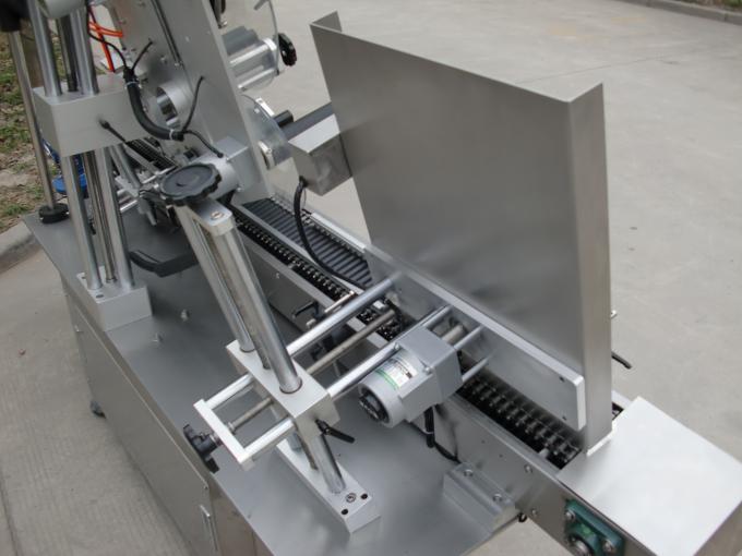 เครื่องติดฉลากกระป๋องกลมขนาดเล็กความเร็วสูง, เครื่องสติกเกอร์ฉลากขวดสีดำสำหรับเครื่องสำอางค์