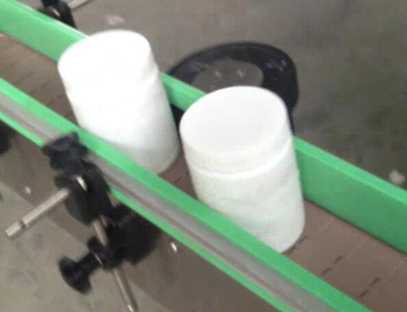 เครื่องติดฉลากขวดกลมเครื่องบรรจุขวดและฉลากสำหรับโถน้ำตาล