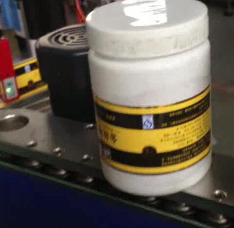 เครื่องติดฉลากขวดกลมเครื่องบรรจุขวดและฉลากสำหรับโถน้ำตาล