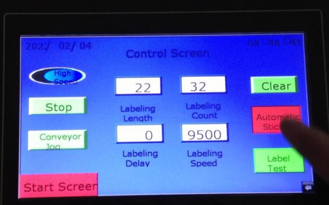 ถุงแบนขนาด 1000 มม. × 450 มม. เครื่องติดฉลากพื้นผิวเรียบอัตโนมัติสำหรับด้านบน