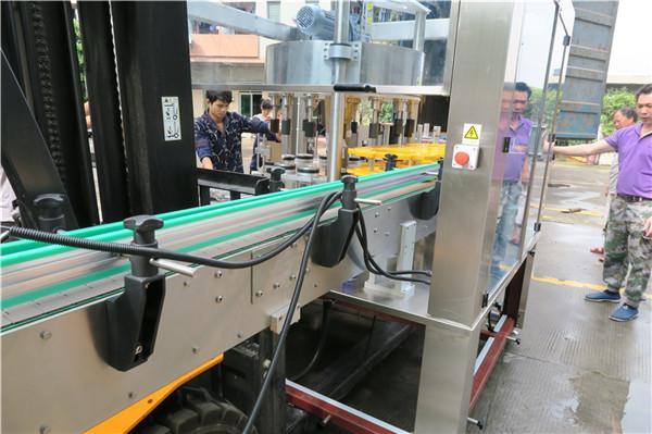 เครื่องติดฉลากอัตโนมัติด้านหน้า / ด้านหลังอุปกรณ์ความเร็ว 18000B / H