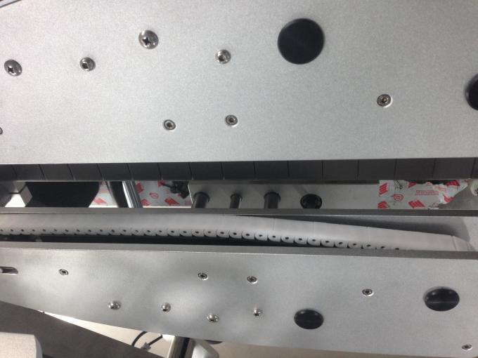 เครื่องติดฉลากสติกเกอร์ขวดหลายประเภทระบบควบคุม PLC