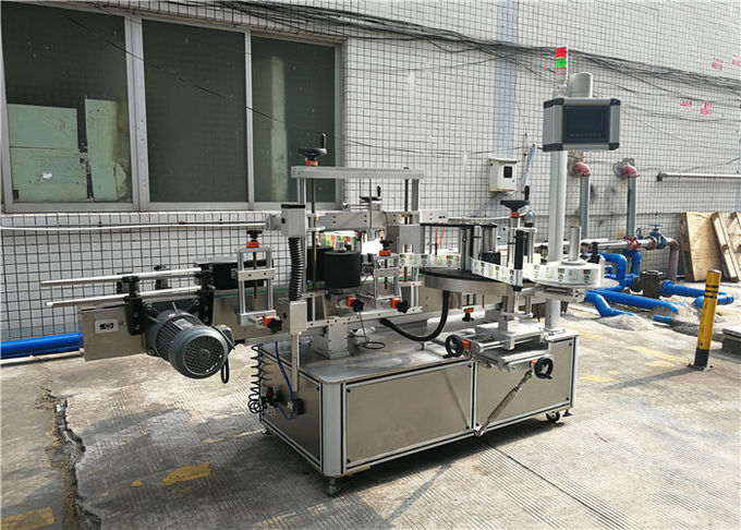 เครื่องติดฉลากด้วยตนเองสำหรับขวดแบน, เครื่องติดฉลากสำหรับขวด