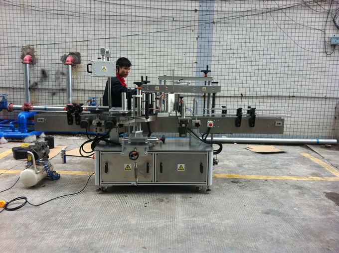 เครื่องติดฉลากขวดกลมแบบกาวอัตโนมัติสำหรับขวดสัตว์เลี้ยงด้านหน้าและด้านหลัง